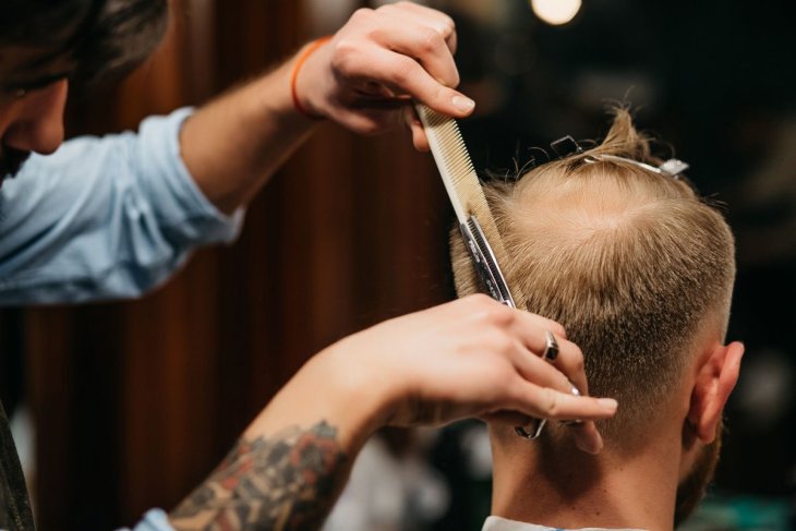 Ученые назвали фактор, который ускоряет облысение у мужчин