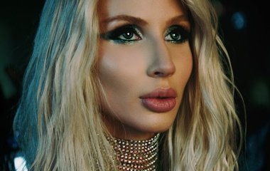 Светлана Лобода прогулялась по Киеву в стильном образе