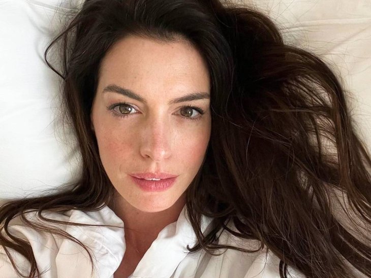 Энн Хэтэуэй стала лицом японского бренда (видео)