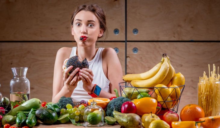 Золотые правила питания: врач дала 6 советов, как не набирать вес