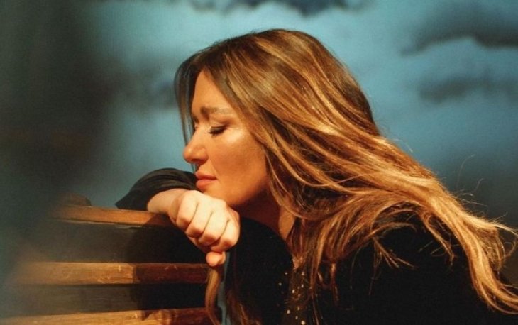 Наталья Могилевская показала себя в детстве и свою маму, которой не стало