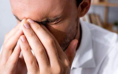 Психолог назвав засоби захисту психіки від потоку негативних новин