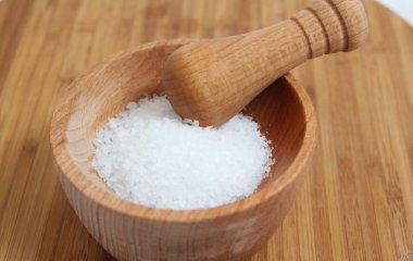 Диетолог назвала безопасную норму соли в день