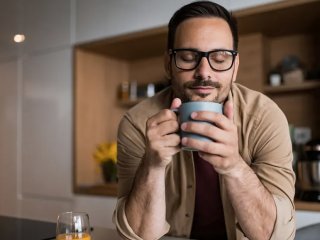 Вчені з’ясували, як регулярне вживання кави може впливати на організм