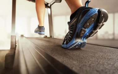 Скільки кроків потрібно робити на день для довголіття – лікар назвав мінімальну кількість