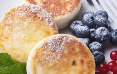 Экзотический завтрак: рецепт кокосовых сырников