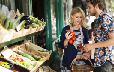 Сотрут морщинки, словно ластик: медики назвали ТОП-5 продуктов, продлевающих молодость кожи