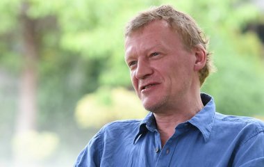 Актер Алексей Серебряков усыновил двоих детей