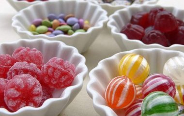 Стоматолог назвав основну причину карієсу
