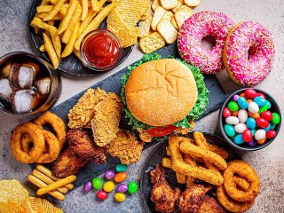Медики пояснили, як зменшити канцерогенність смажених продуктів