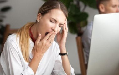 Лікар попередив, чим небезпечна постійна сонливість вранці