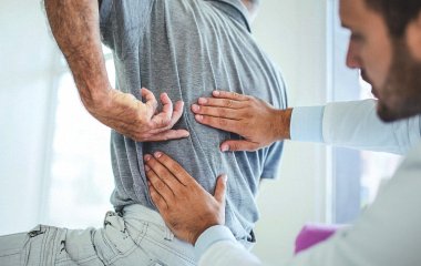 Лікар пояснив, які проблеми зі здоров'ям вказує швидкий набір ваги