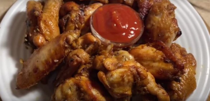 Куриные крылышки лучше KFC: приготовите раз и больше не захотите делать иначе