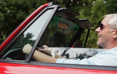 Вчені назвали ознаки кризи середнього віку