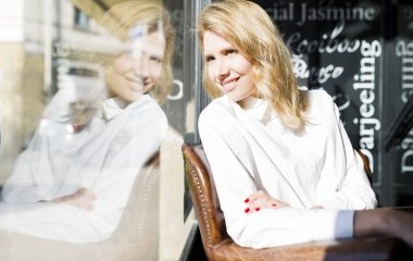 Как вывести пятна от пота с белой рубашки: 7 верных способов