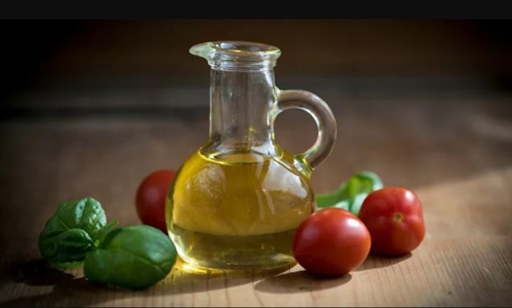 Онколог назвав продукти, від яких потрібно відмовитись