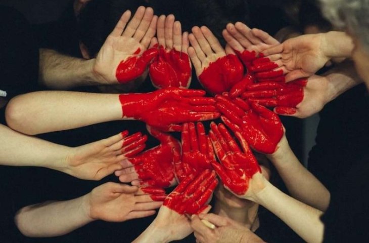 Кардиологи назвали кожный симптом приближающегося сердечного приступа