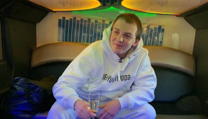 Рэпер Yung Trappa потерял зубы, врезавшись на кроссовере в пикап