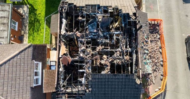 Будинок згорів одразу після переїзду: сім’я не встигла розпакувати речі — фото