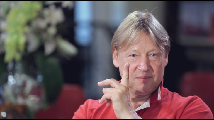 Дмитрий Харатьян отметил свой день рождения на Мальдивах