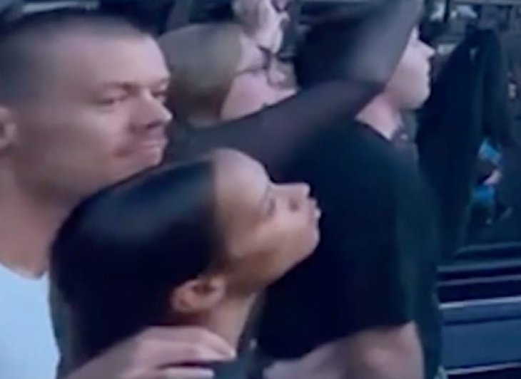 Гарри Стайлс вышел с новой прической. Куда делись волосы