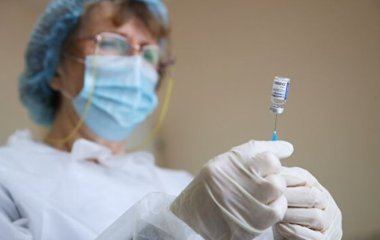 Імунолог розвіяв шкідливі міфи про вакцинацію