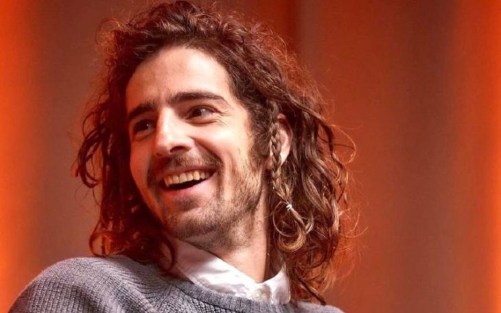 Владимир Дантес на каблуках ошеломил танцами и высмеял 