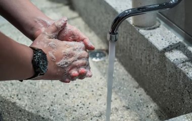 Чотири помилки, які роблять миття рук марним