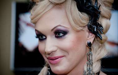 Травести-дива Монро рассказала о своей подруге