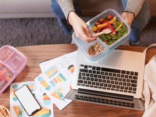Пять причин, почему полезно брать ланч из дома: позаботьтесь о своем питании
