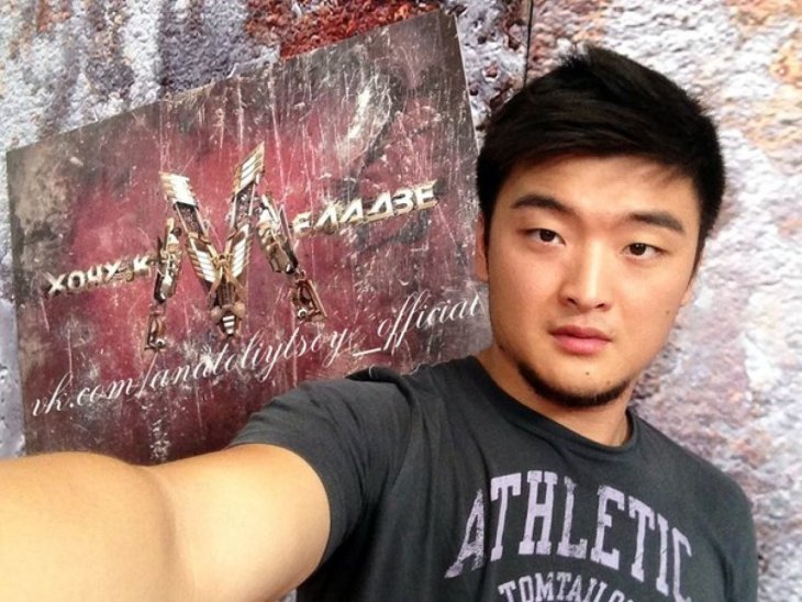 Анатолий Цой рассказал, почему ушел из группы MBAND