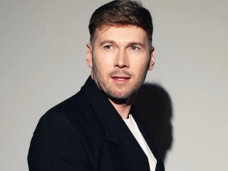 Відомий український режисер після романтики з учасницею 