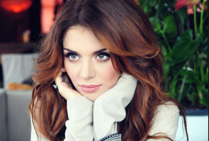 Анна Седокова показала свою 90-летнюю бабушку