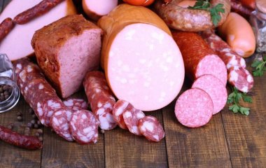 Дієтологи назвали 5 продуктів, від яких краще відмовитись після 30
