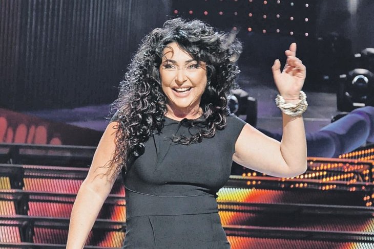 «Села не в ту машину»: Лолита рассказала о пережитых в молодости домогательствах