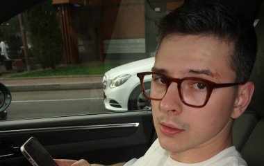 Відомий український співак викрив схему, яка краде його заробітки: