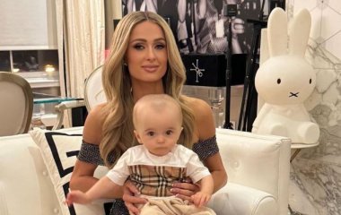 Фото Пэрис Хилтон с подросшим 10-месячным сыном вызвало оживленный спор между фанами