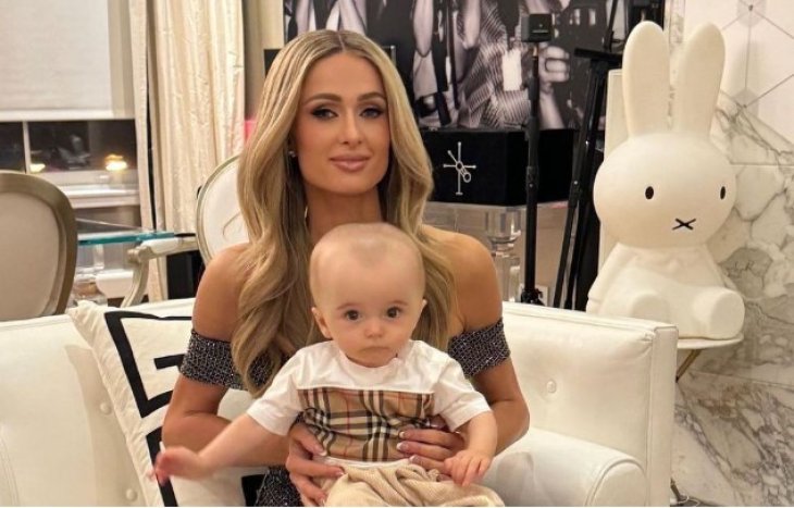 Фото Пэрис Хилтон с подросшим 10-месячным сыном вызвало оживленный спор между фанами