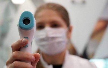 Лікар назвала причини високої температури без симптомів ГРВІ