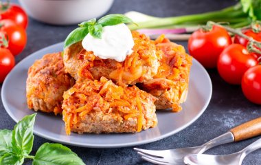 Незвичайне поєднання смаків: рецепт лінивих голубців з рибою