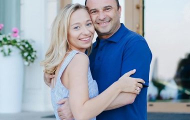Жена Виктора Павлика рассказала, кто в их семье больше зарабатывает: сильная и независимая?