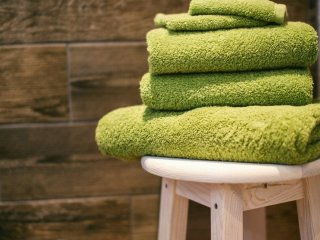 Чи обов’язково прати нові рушники перед використанням — думка експертів