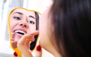 Експерт розповіла про небезпеку надлишку вітамінів C та B