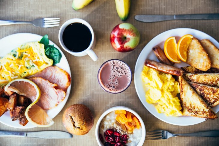 Тільки не вранці: 5 продуктів, якими небезпечно снідати