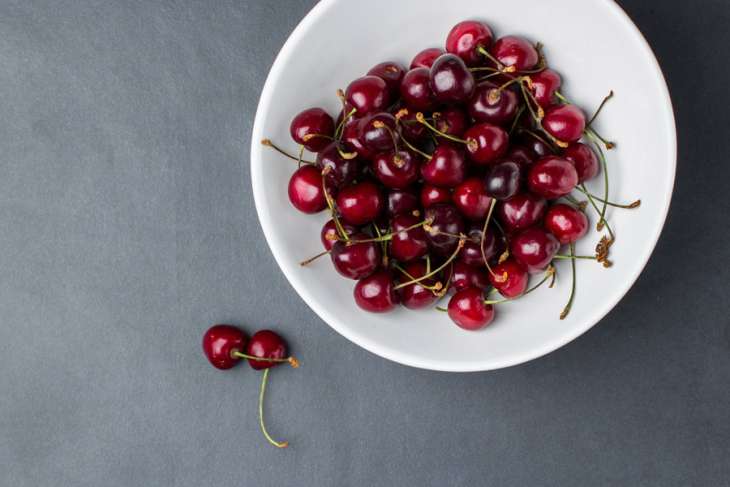 Диетолог раскрыла, какие ягоды помогут защитить зрение