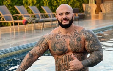 Джиган в Одессе спалился с эскортницей