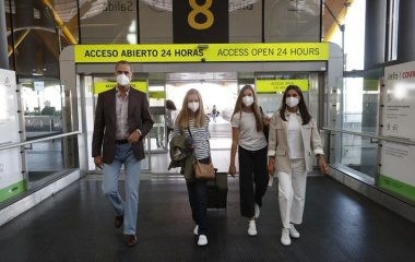 Как быстро растут чужие дети! Принцесса Леонор покинула Испанию, чтобы продолжить обучение в Великобритании