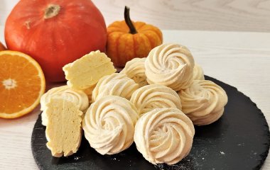 Ароматный тыквенный зефир: рецепт домашних сладостей