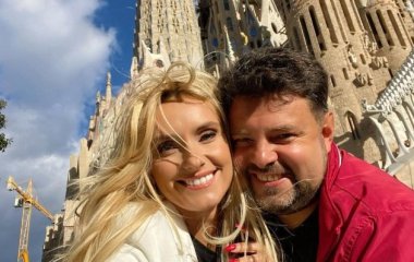 Ирина Федишин резко ответила на критику, что ее муж во время войны выехал за границу