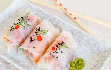 Рулеты из рисовой бумаги с овощами